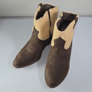 Sugar Brown Faux Suede Sherpa Trim‎ Western Ankle Boots Women's Size 9M